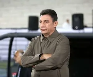 بی محلی امیر قلعه نویی به استقلالی ها