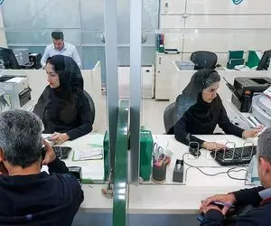 ساعت کاری ادارات کاهش می‌یابد؟