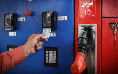 وضعیت قیمت بنزین در بودجه ۱۴۰۱؛ سهمیه بنزین تغییر می‌کند؟