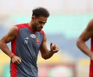 (عکس) واکنش خاص اورونوف به برد پرسپولیس در دربی