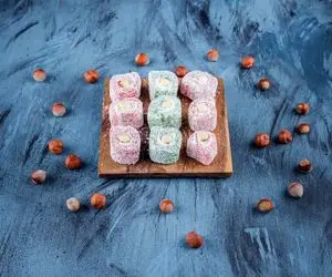 آموزش آشپزی؛ طرز تهیه باسلوق گردویی با نشاسته به روش بازاری