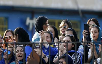 تشکر فیفا از دولت و فوتبال ایران به علت حضور زنان در ورزشگاه
