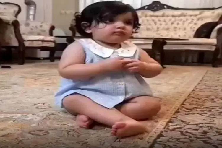 آواز شاد؛ جیقیلی نیم وجبی فک کرد کسی نمیبینه با آهنگ پاشد چنان قری ریخت باباش کپ کرد