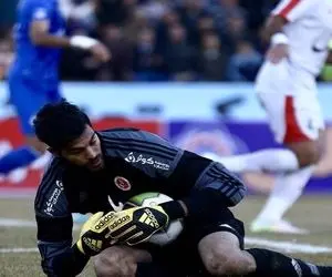 شوک به سید مهدی رحمتی، دروازه بان شهر خودرو هم رفت