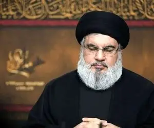  پرچم سیاه با تصویر نصرالله در بیروت بر افراشته شد