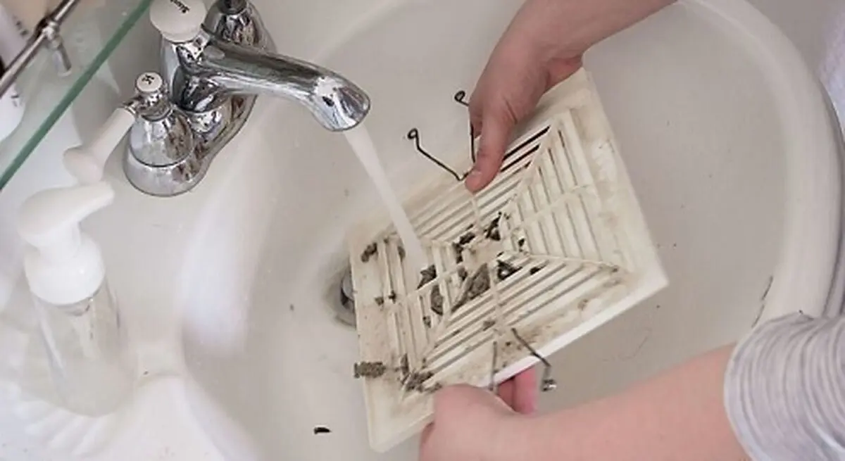 How-To-Clean-A-Bathroom-Exhaust-Fan-Practically-Functional-5-800x533