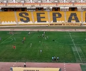 تیم های اصفهانی هم بدون ورزشگاه شدند