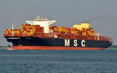 پیام مهم توقیف کشتی تجاری صهیونیستی در خلیج فارس چه بود؟
