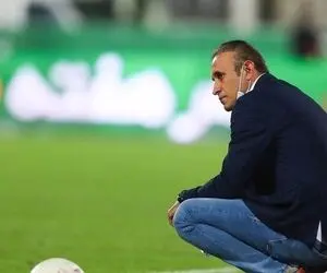 حمله به داور دربی کار دست سرمربی پرسپولیس داد!