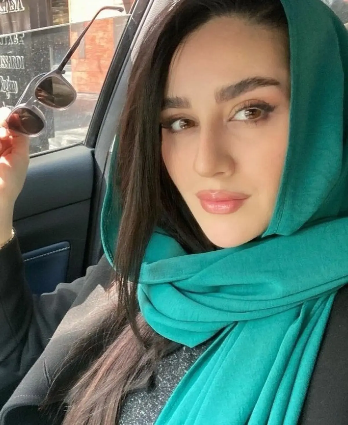 میترا رفیع