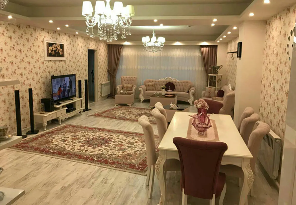 در نشیمن