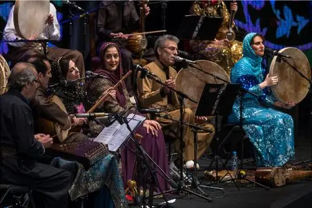 آواز کردی/ کامکارها مریوان رو لرزوندن سالن نزدیک انفجار بوده با آواز کردی 