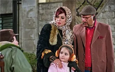 سکانس خندان/صبر شرافت به لب اومد چمچاره گذاشت تو جیبش/سان شاین اسموتی مارچوبه میخواد