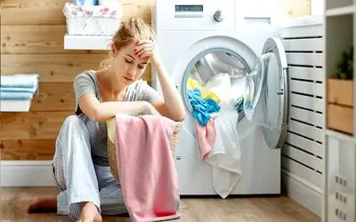 ترفندهای خانگی؛ 6 کاری که با انجامش ماشین لباسشویی تمیزتر لباسا رو میشوره