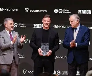 ستاره بارسلونا بهترین بازیکن لالیگا شد