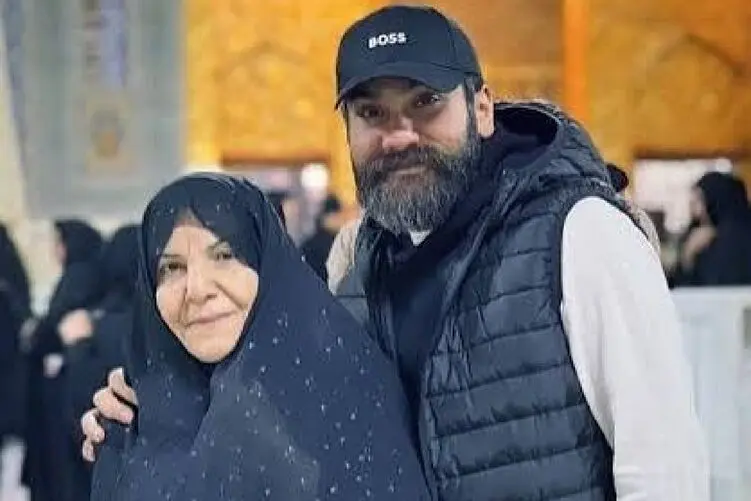 آواز احساسی؛ آواز خوانی مادر علی زندوکیلی 