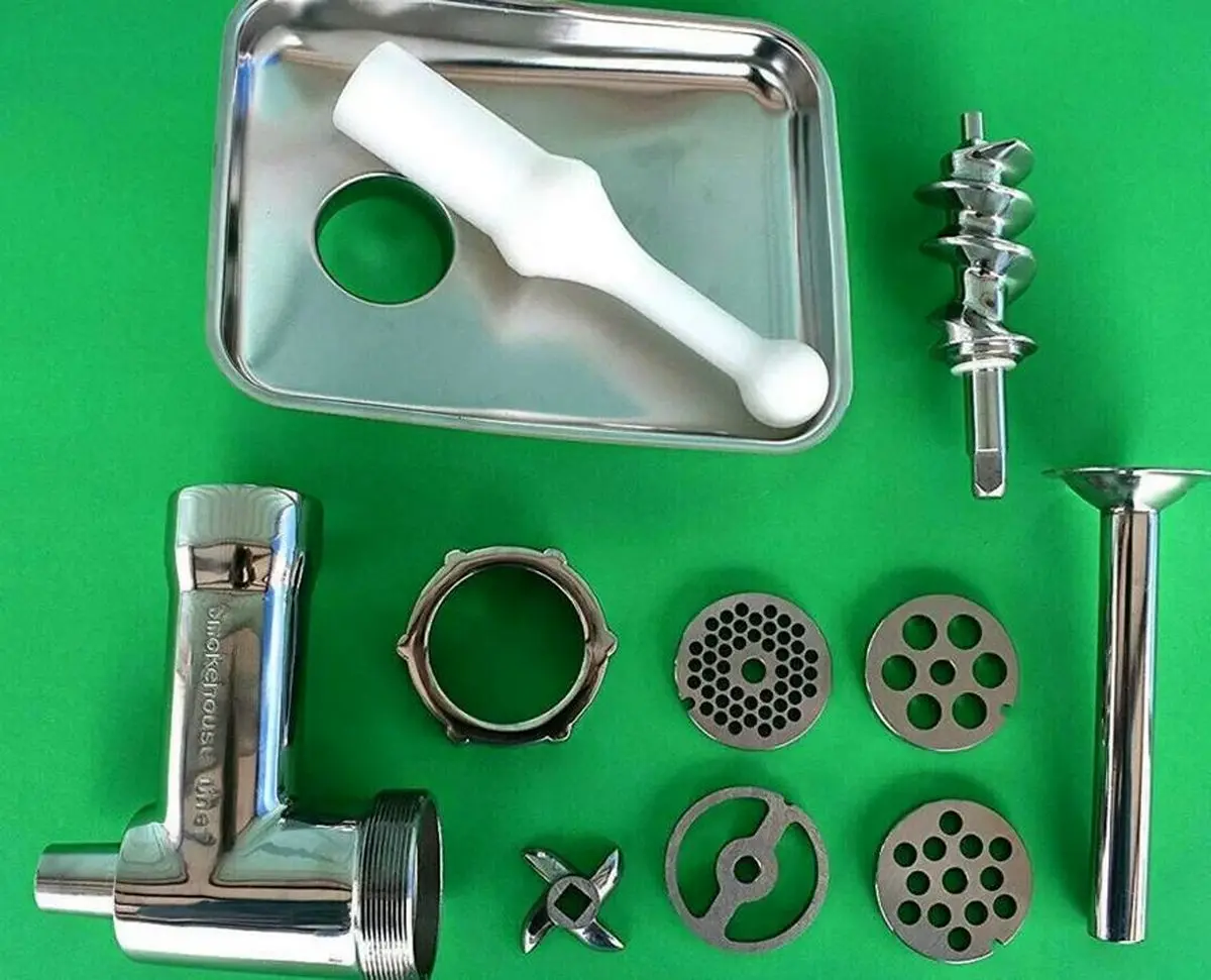 تمیز-کردن-چرخ-گوشت-1024x341