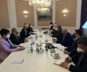 (عکس) آرین طباطبایی کیست و چگونه به هیات آمریکایی در وین پیوست