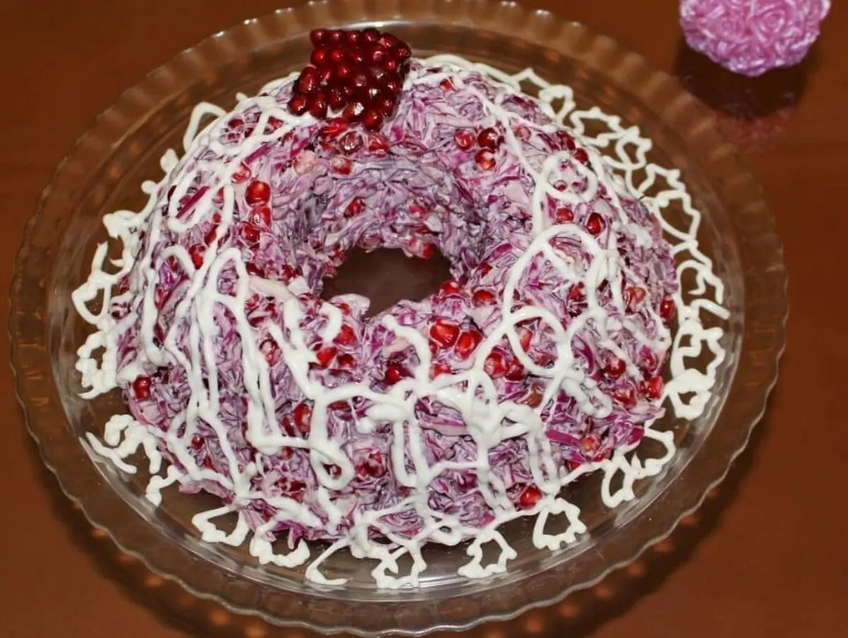 سالاد کلم و انار
