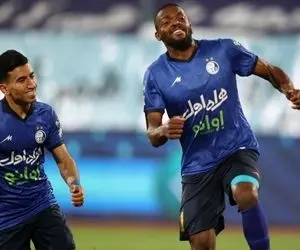 (عکس) پایان شایعات جدایی ستاره خارجی از استقلال