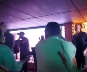 (عکس) جنجال رقص مختلط در کشتی تفریحی خرمشهر