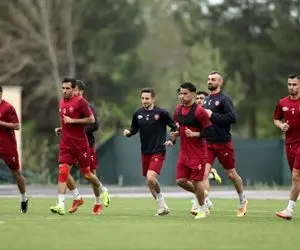 تصویر؛ پوستر معنادار پرسپولیس پیش از بازی با استقلال خوزستان