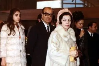 سفر به ایام قدیم سال 1326؛ کاخ مروارید منزل شمس خواهرشوهر فرح پهلوی در کرج رو به موتِ