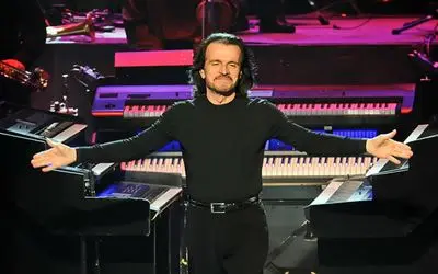 آواز غربی؛ موسیقیدان یونانی صحنه رو به آتش کشید! 