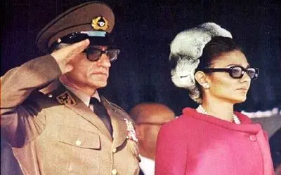 سفر به ایام قدیم سال 1350؛ سفر خانواده پهلوی به پاسارگاد برای دیدن مقبره کوروش