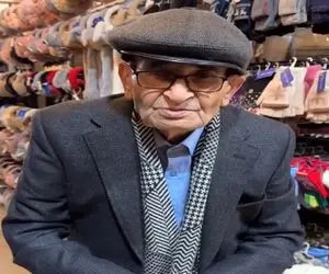 آواز احساسی؛ چطور این پیرمرد گوگولی رو راضی کردن یه همچین دابسمش بامزه ای بره