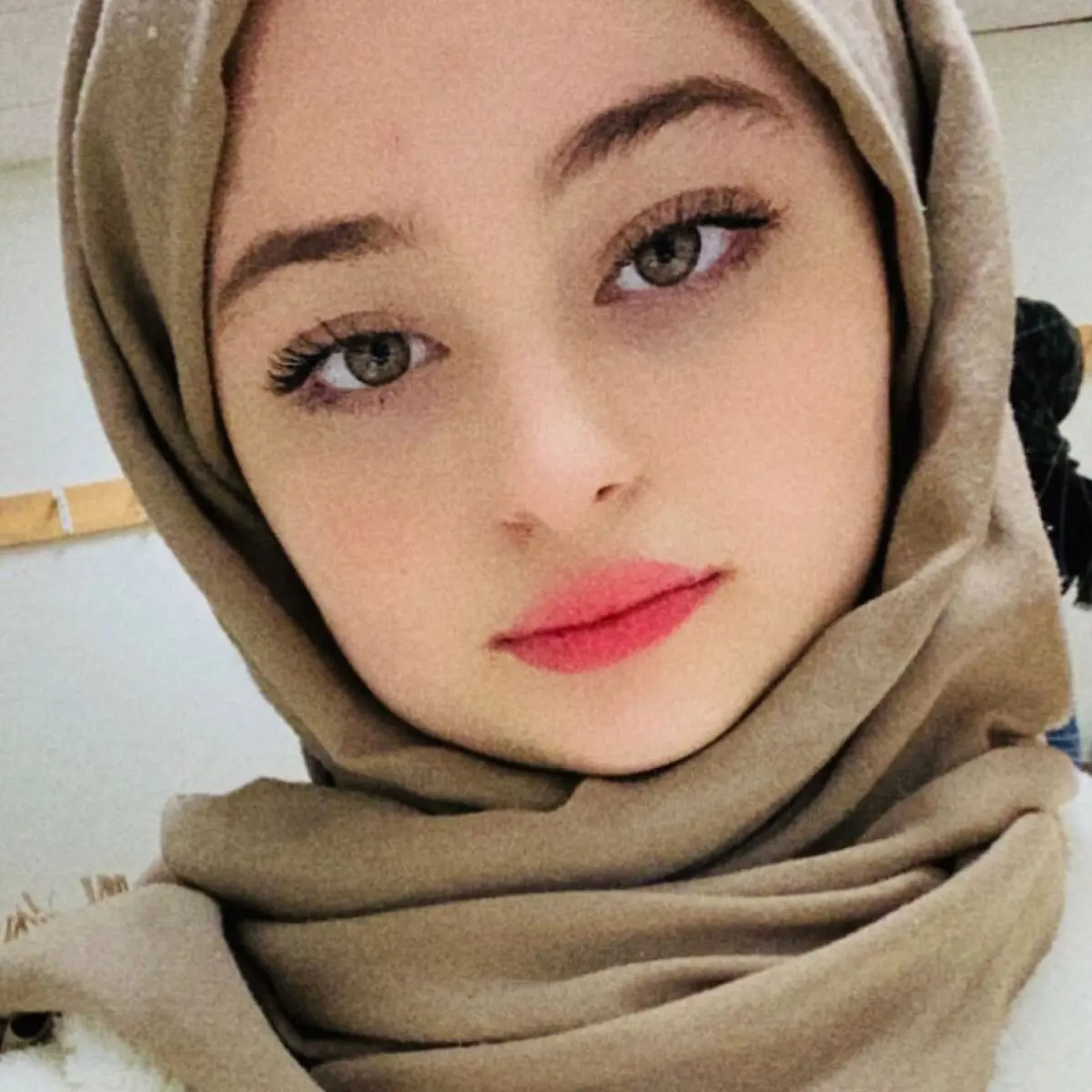 nikaforghaniofficial_1614855045