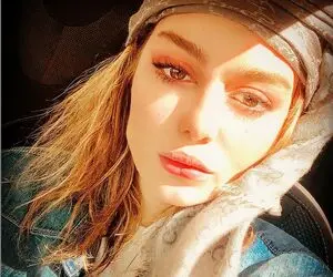 (عکس) سحر قریشی کم حجاب تر از همیشه در ساحل دریا