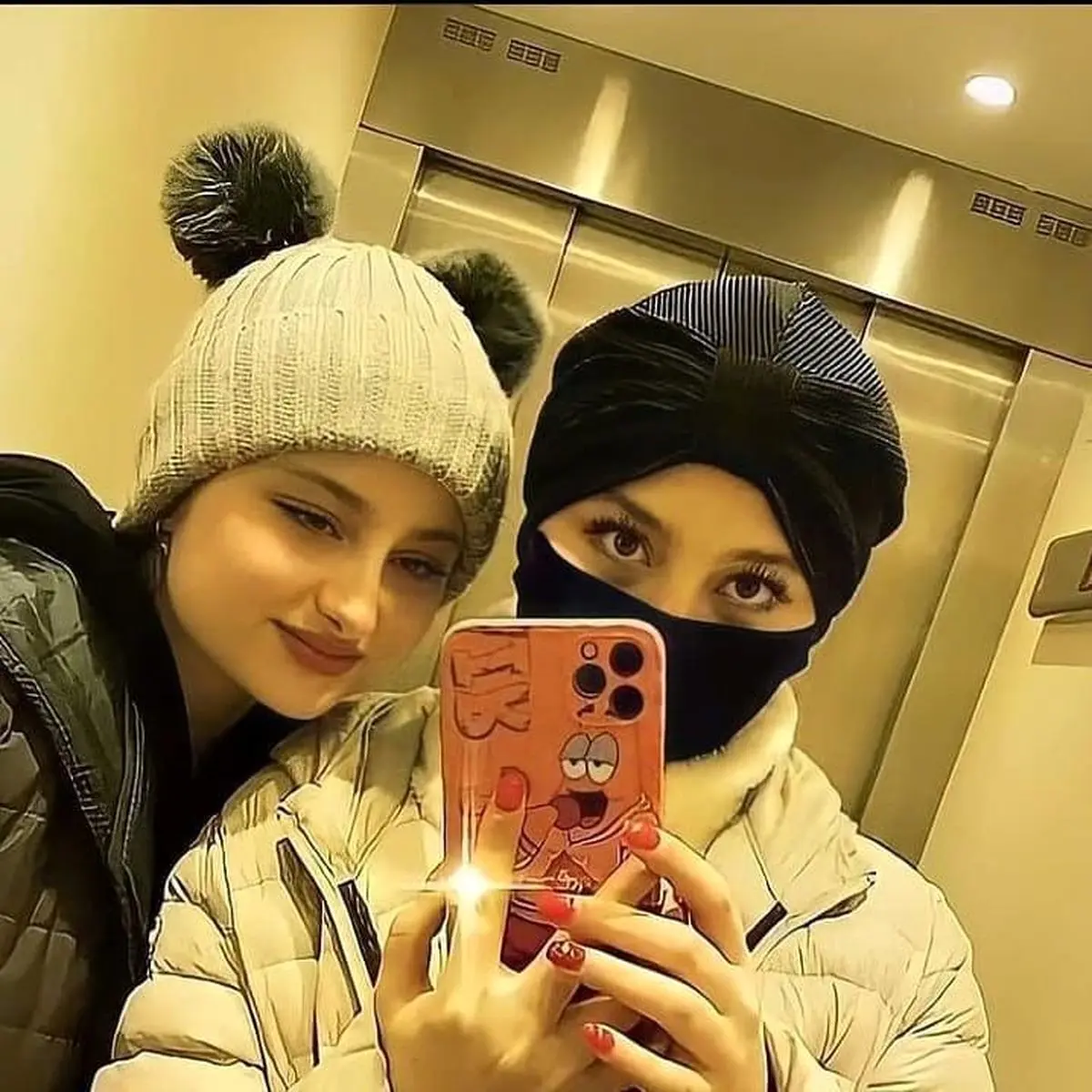 سارا+و+نیکا
