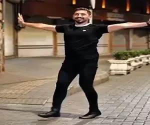 آواز محلی؛ ببینید پسره با آهنگ نارینجا باخ نارینجا چه قشنگ میاد وسط با خنده و شوخی