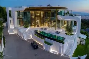 معماری خلاقانه؛ عمارت ساختن خداتومنی و منحنی قانون معماری له کرد دیدینش شوک بصریه
