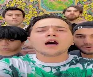 آواز مدرن؛ پسرا دور هم جمع شدن یکی میخونه اون یکیا با دهنشون مینوازن خفن، بیت باکسرن