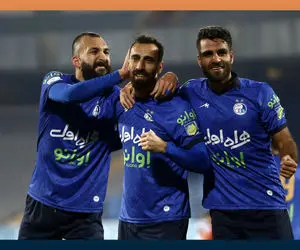 ستاره جنجالی سابق استقلال راهی گل گهر شد!