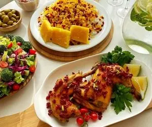 7 راز برای خوشمزه تر شدن زرشک پلو با مرغ؛ چجوری بوی زهم بگیریم؟