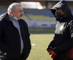 گل محمدی قرارداد 40 میلیاردی باپرسپولیس را تائید کرد!