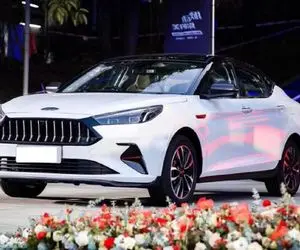  هیولای کوچک بازار نوسانی خودرو وارد میدان شد / رقیب آریزو 6 پرو را قسطی بخرید!