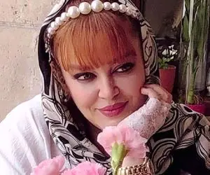 خودنَمایی بهاره رهنما با مدیتیشن و تغزیه اش در زعفرانیه! +عکس