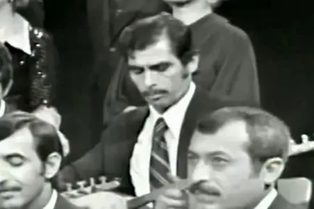 آواز محلی؛ خواننده اصلی آهنگ شینقلی نایی نانای که واسه 30 سال پیش اصلا فاجعه هستش