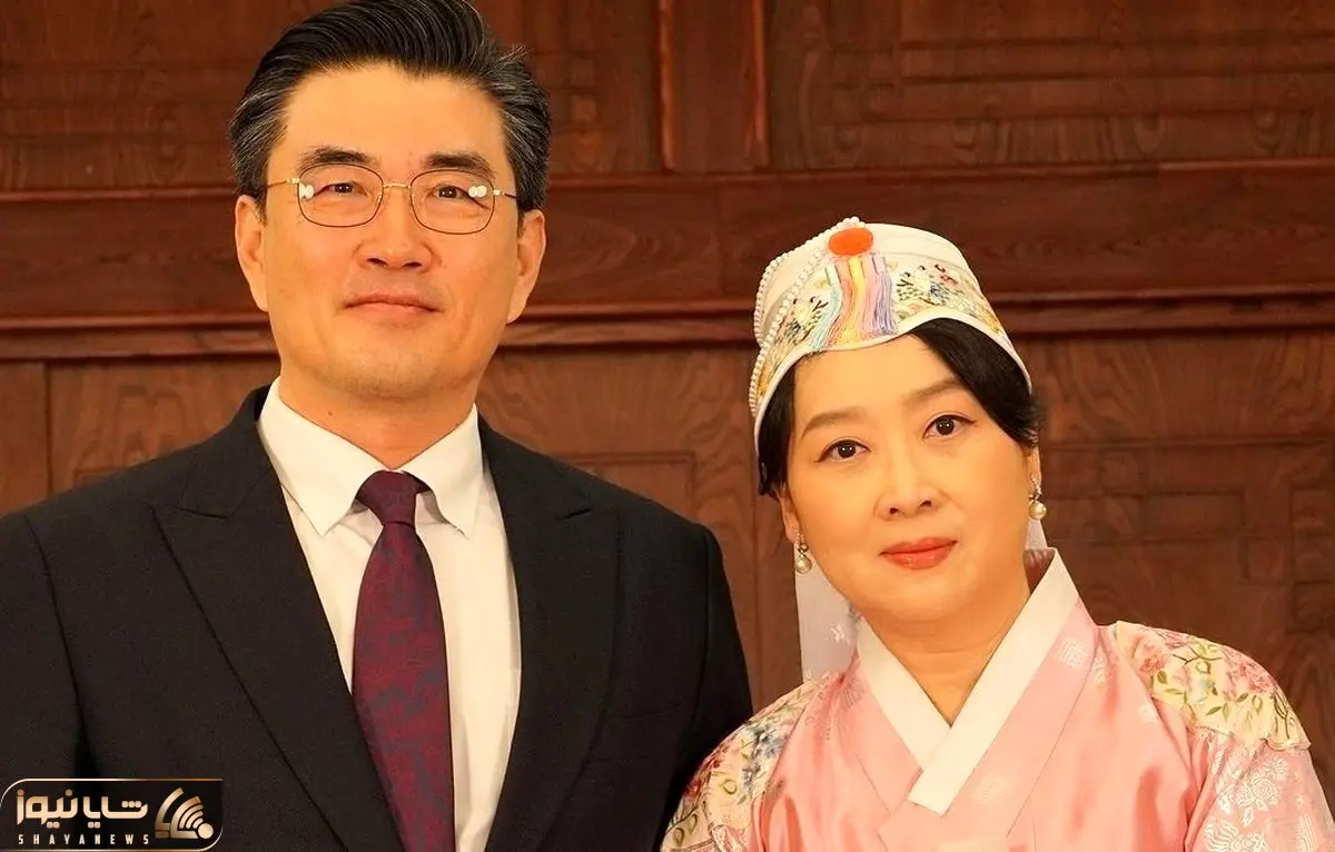 آواز پر احساس؛ سفیر کره تو کویر اطراف قم باز دوباره صبح شد رو از ته دل می خونه