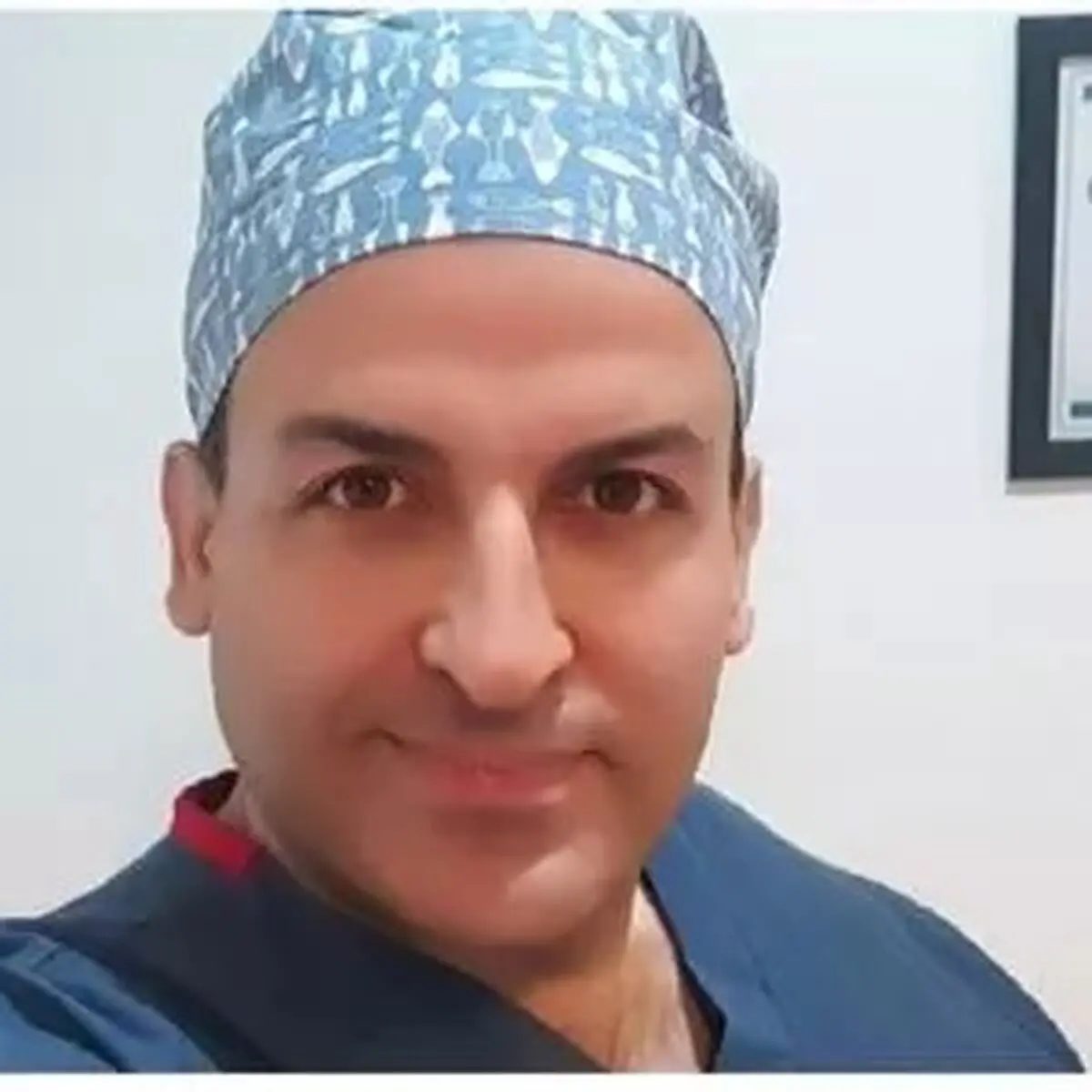 متخصص ترین پزشک ها برای درمان قوز کمر در کرج 