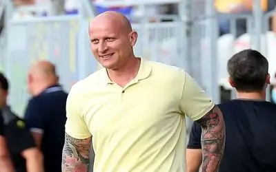 رقیب اعصاب خردکن علی دایی، سرمربی شد