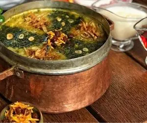 7 راز خوشمزه تر شدن آش رشته؛ سبزی آش رشته شامل چه چیزهایی است؟