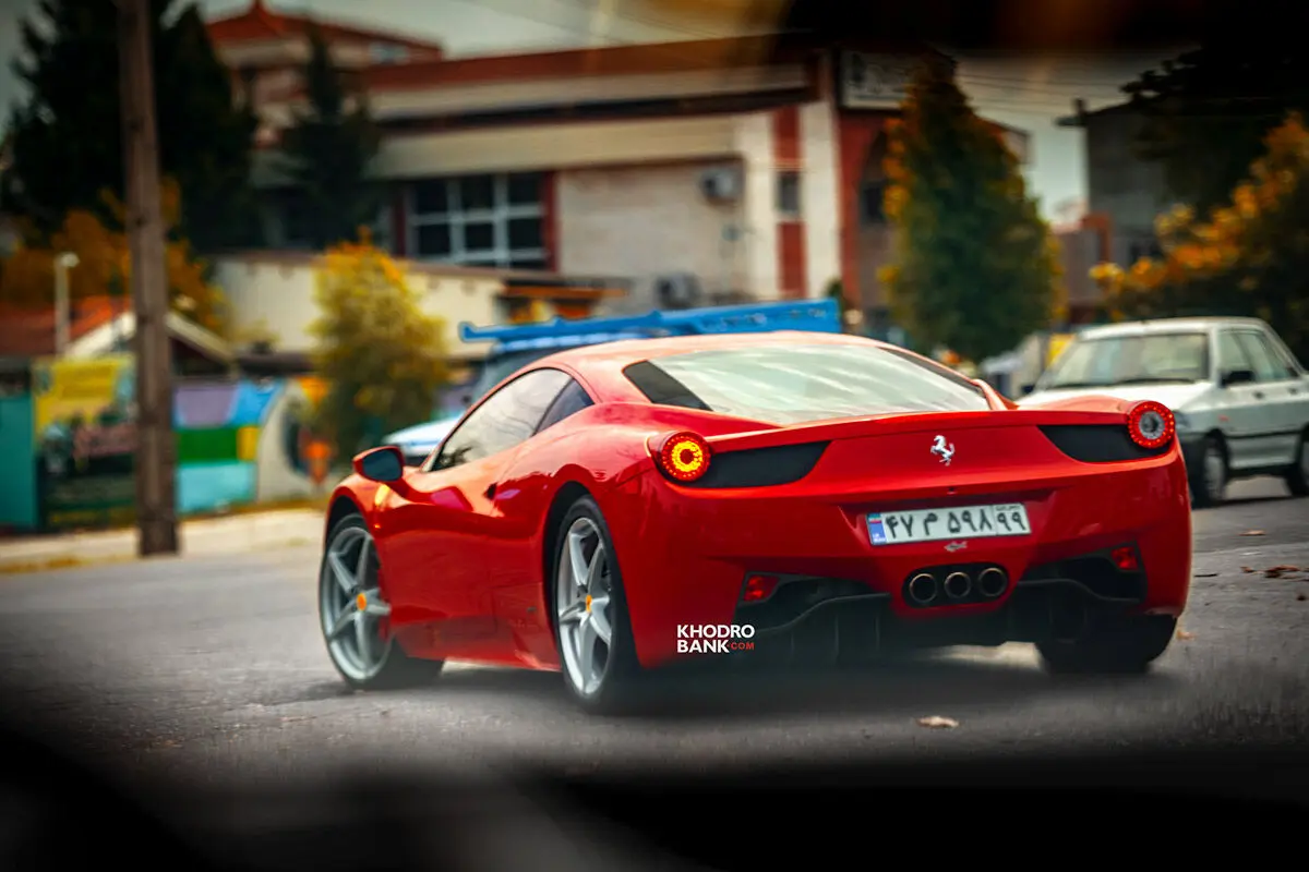16674_Ferrari-458-12