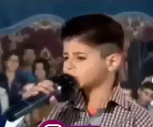 آواز احساسی؛ پسر بچه تو مجلس انقد شیرین آهنگ مادر خوند میفهمی چرا مامانا پسر دوستن