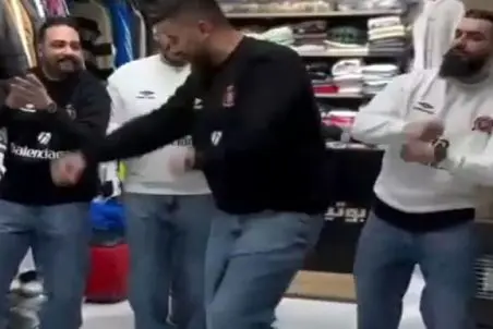 آواز شاد؛ پایکوبی بی نمک بلاگرهای مرد واسه جذب فالوور/ دیگه شور در رفته کردن همه چیو