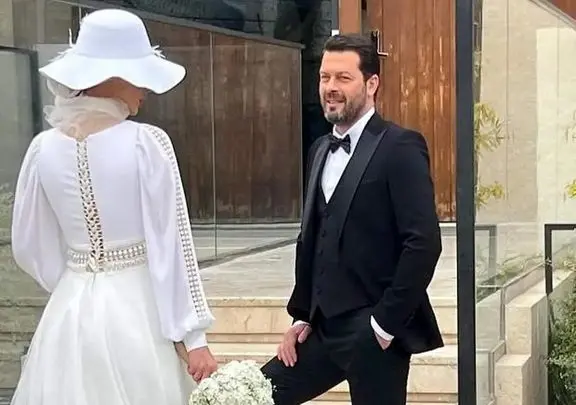 آواز احساسی؛ پژمان بازغی برای لیلا اوتادی و صحرا اسداللهی از تنهایی آدما خوند